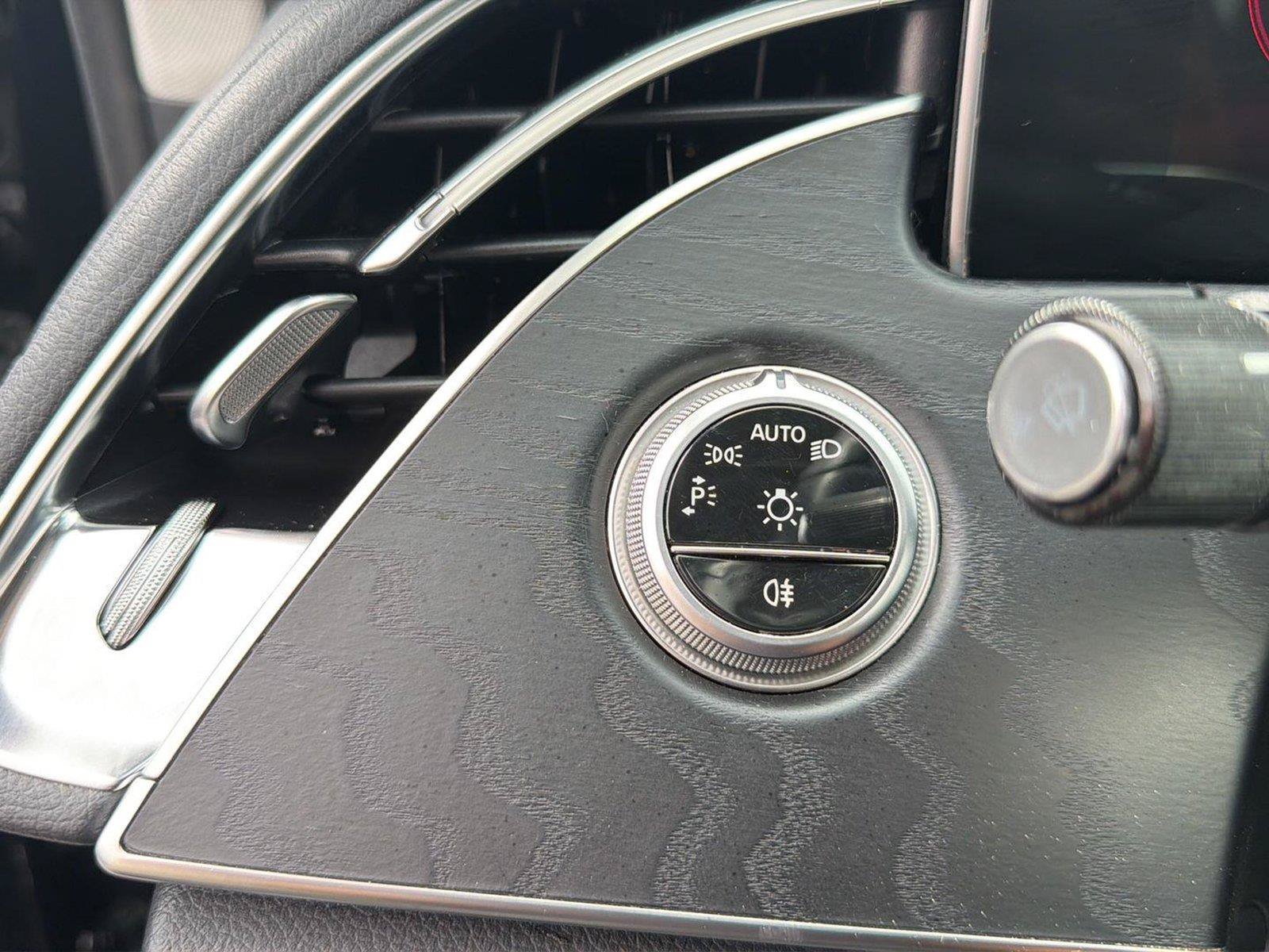 Used 2025 Mercedes-Benz E 350 4MATIC Sedan w/ Winter Package image 13