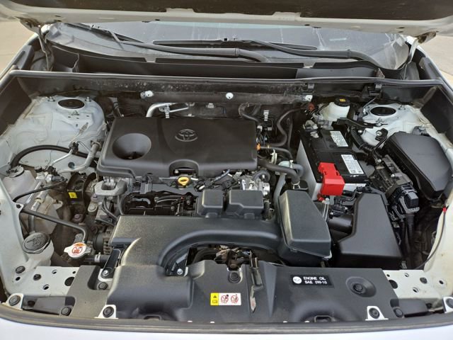 Used 2023 Toyota RAV4 XLE AWD/4WD image 39