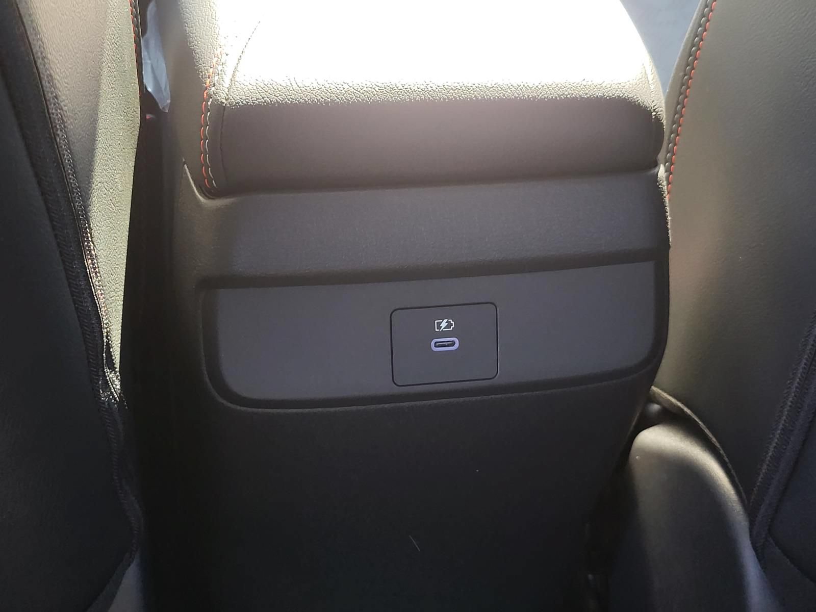 New 2026 Nissan Sentra SR w/ SR Premium Package FWD image 17