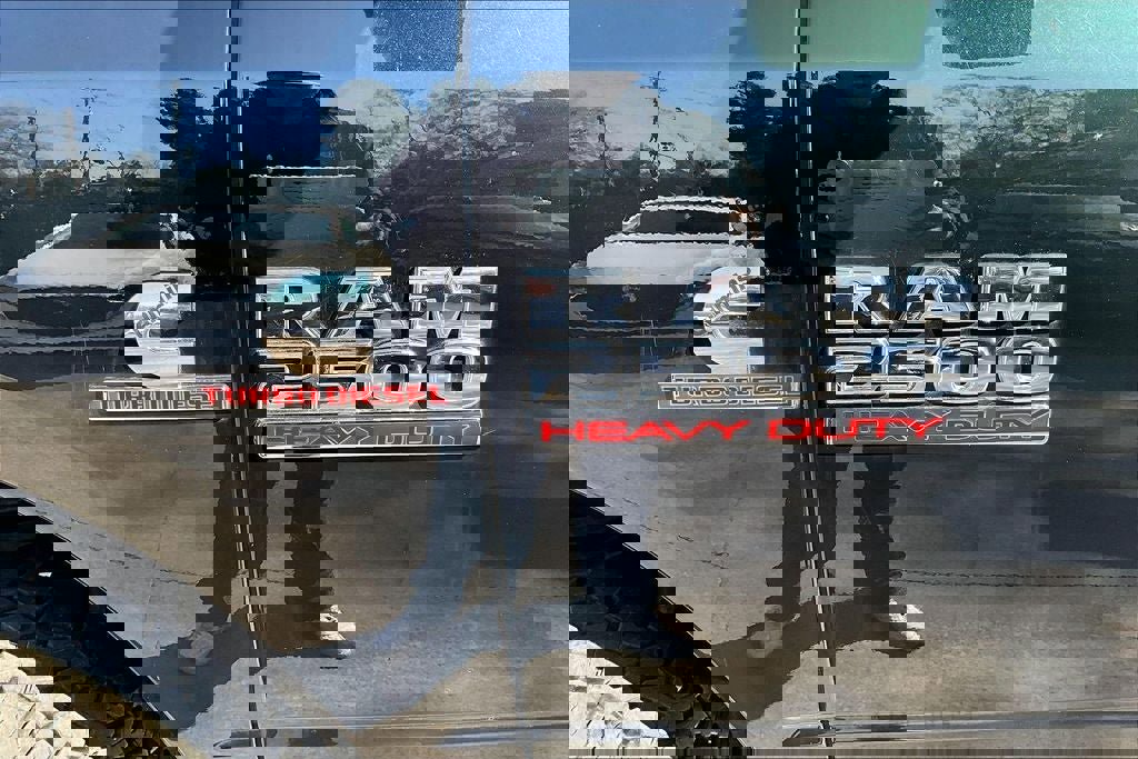 Used 2016 RAM 2500 Tradesman w/ Chrome Appearance Group image 7