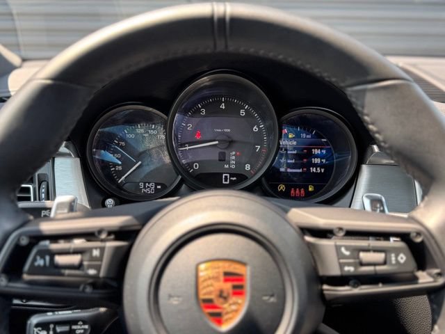Certified 2026 Porsche Macan AWD/4WD image 21