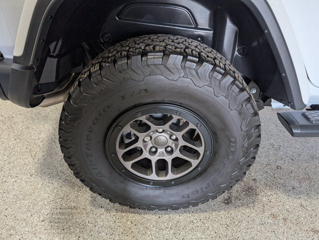 Used 2023 Jeep Wrangler Unlimited Rubicon 392 w/ Xtreme Recon 35" Tire Package AWD/4WD image 13
