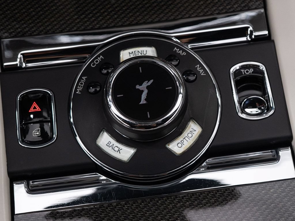 Certified 2018 Rolls-Royce Dawn RWD image 41