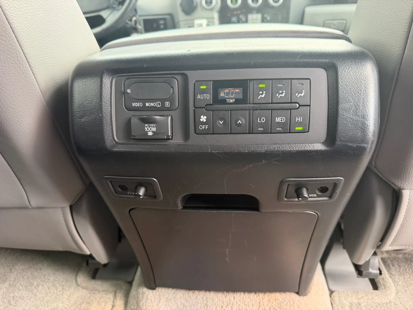 Used 2008 Toyota Sequoia Limited RWD image 39