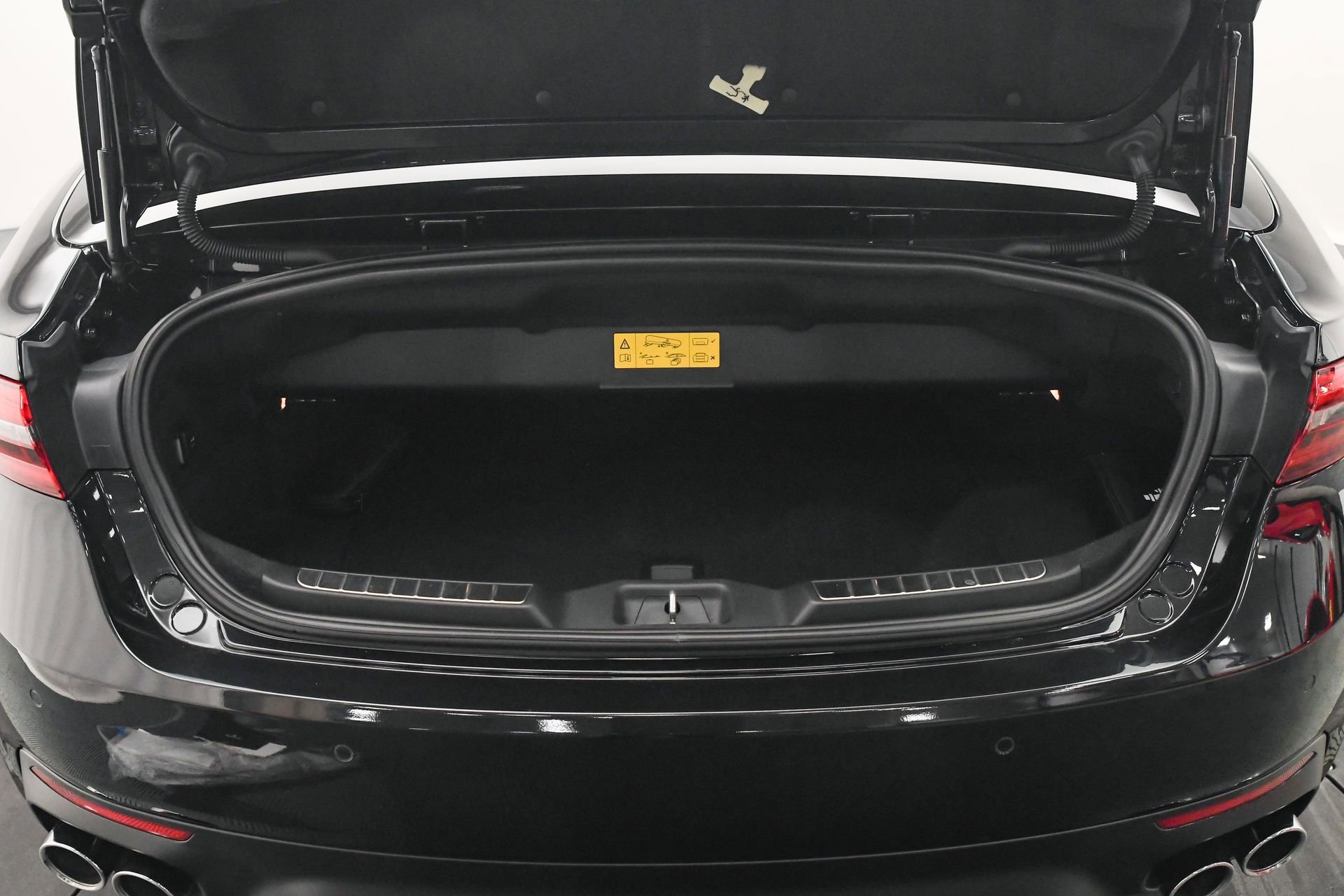 New 2025 Maserati GranCabrio Modena image 7