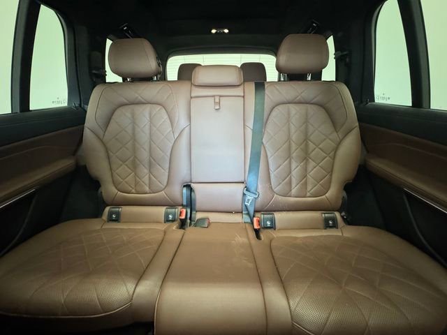 Used 2023 BMW X7 xDrive40i w/ Executive Package image 7