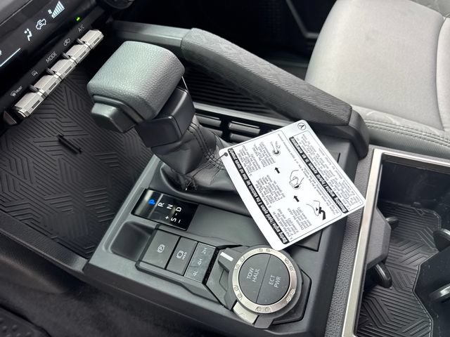 Used 2026 Toyota Tacoma SR5 AWD/4WD image 21