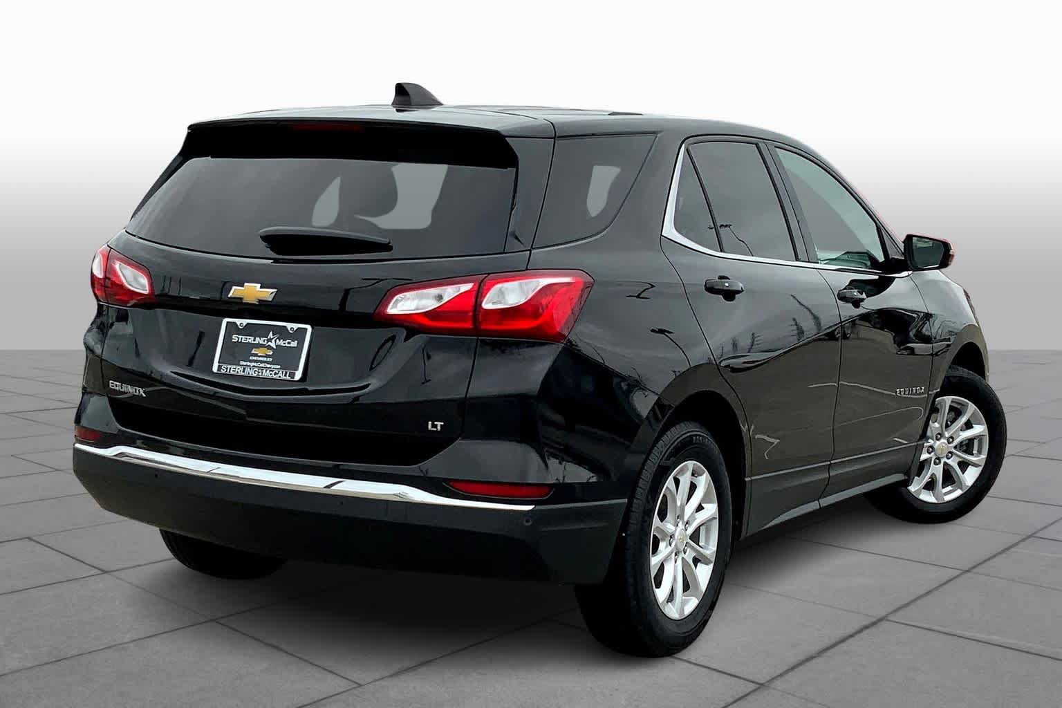 Used 2019 Chevrolet Equinox LT w/ Driver Convenience Package FWD image 12
