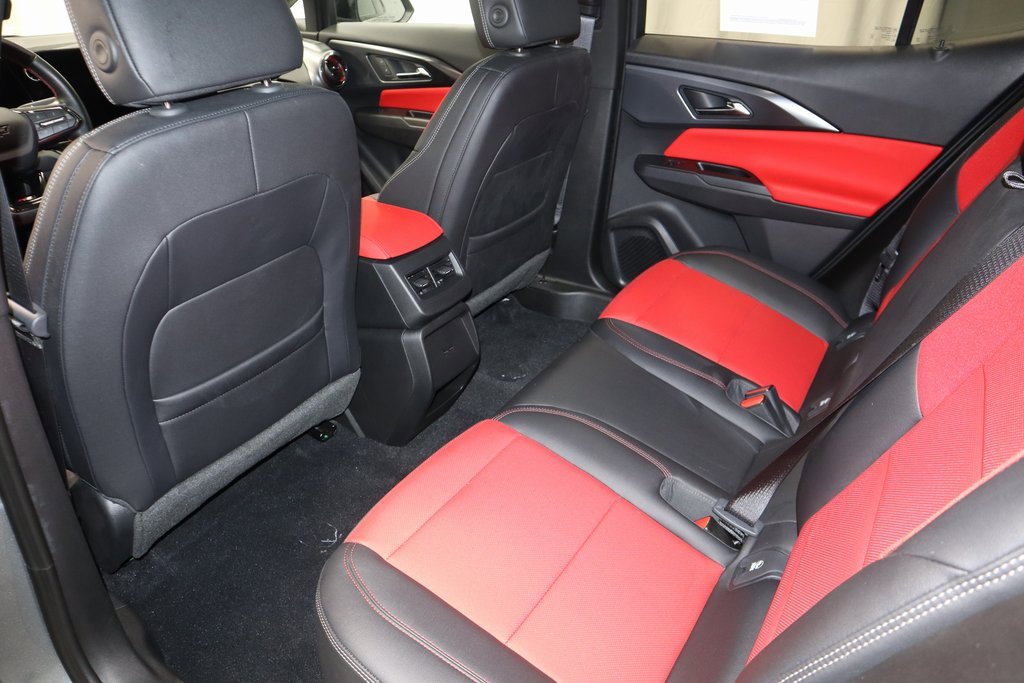 Used 2025 Chevrolet Equinox EV RS image 20