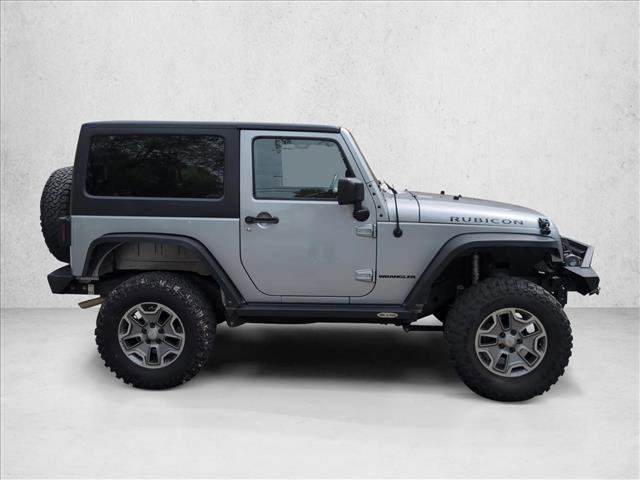 Used 2016 Jeep Wrangler Rubicon w/ Power Convenience Group image 4