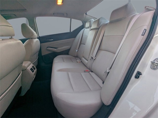 Used 2020 Nissan Altima 2.5 Platinum image 14