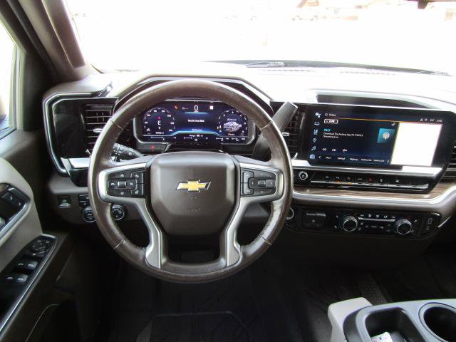 Used 2022 Chevrolet Silverado 1500 LT w/ Max Trailering Package AWD/4WD image 11