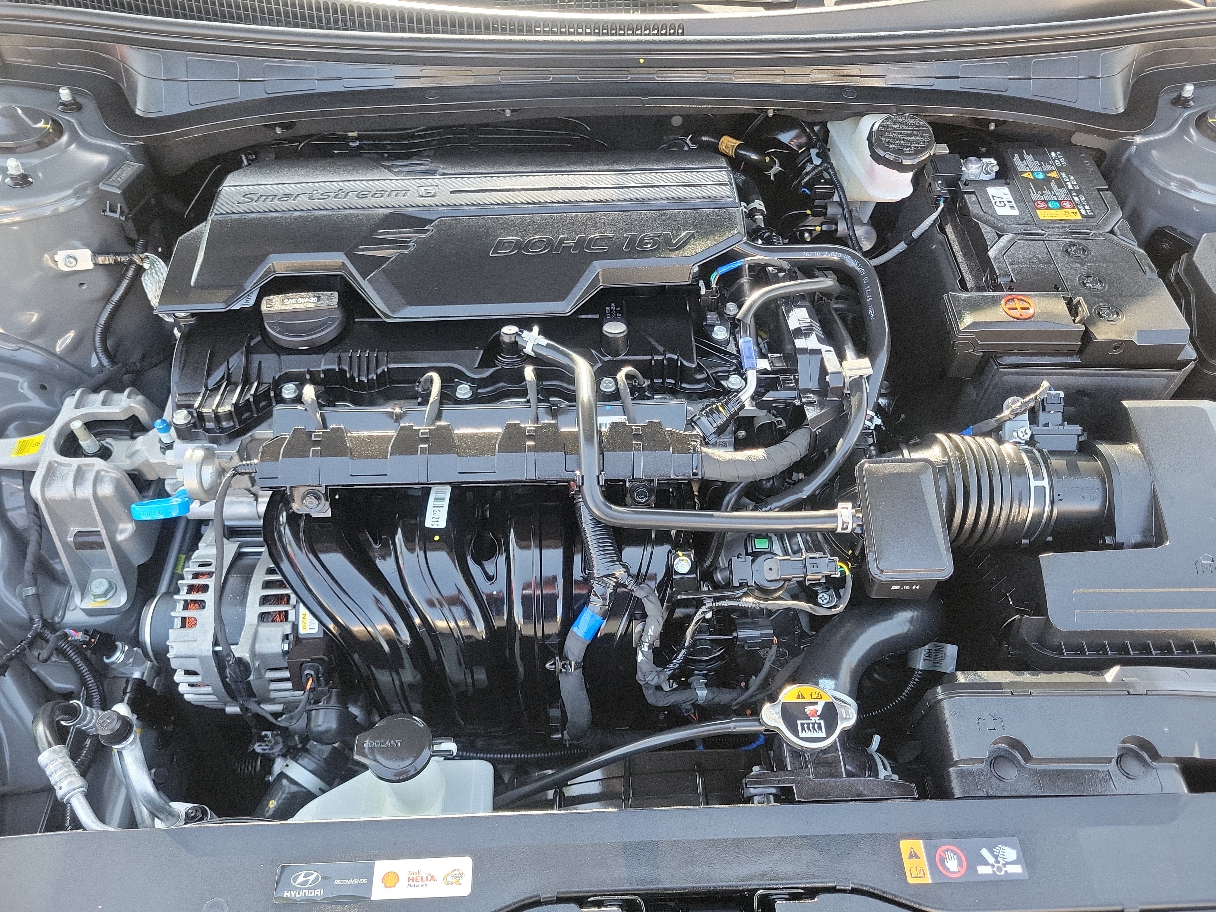 Certified 2026 Hyundai Elantra SE w/ Cargo Package FWD image 29