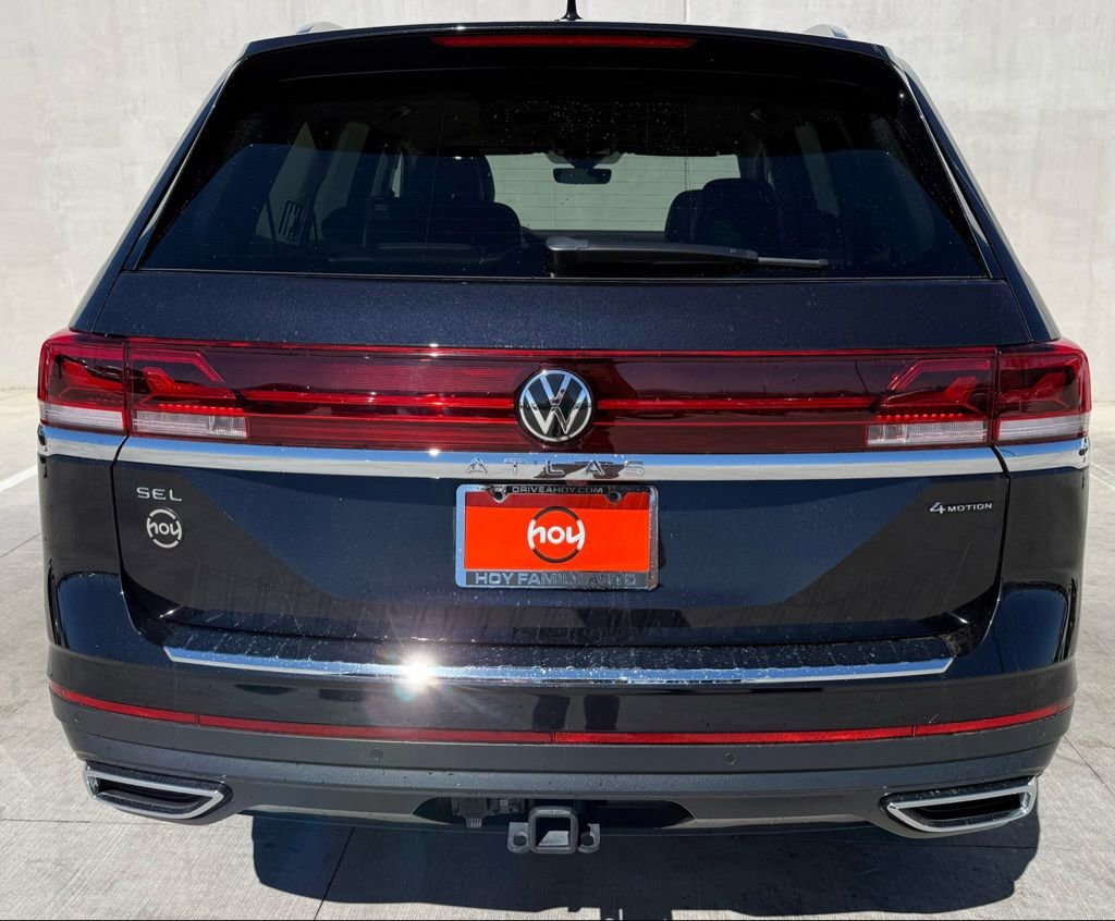Certified 2025 Volkswagen Atlas SEL image 4