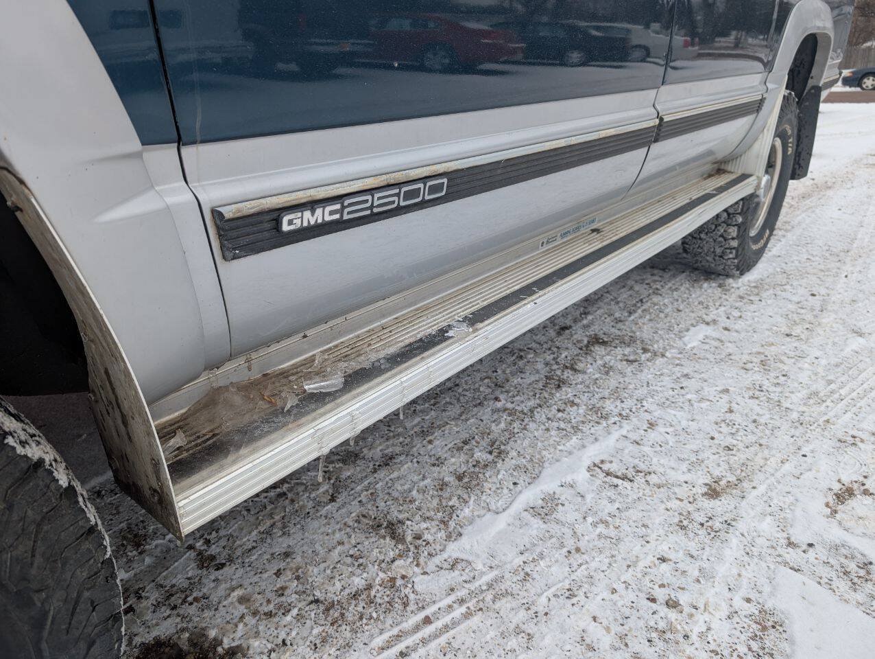 Used 1994 GMC Suburban 2500 AWD/4WD image 17