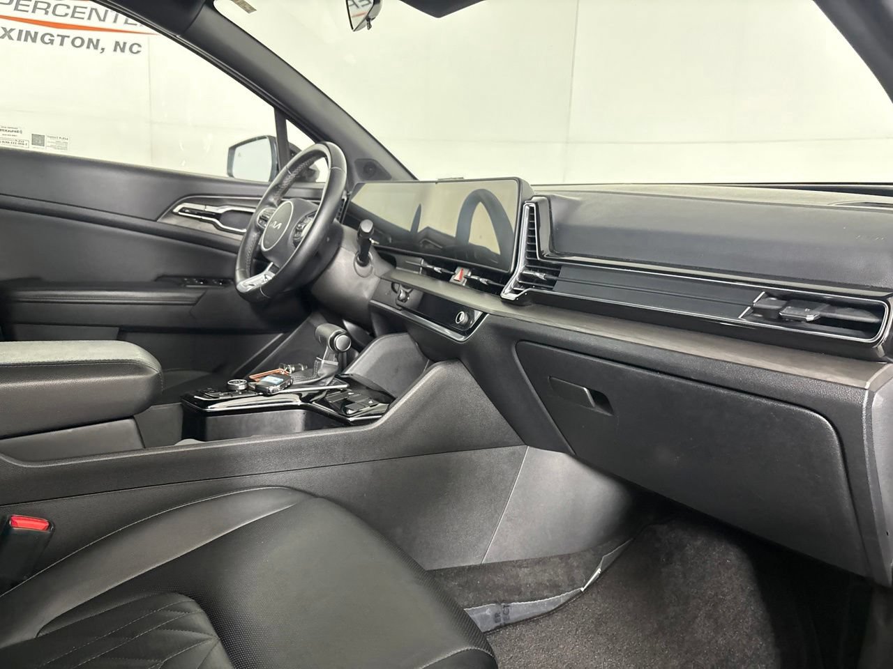 Used 2023 Kia Sportage X-Line w/ X-Line Premium Package AWD/4WD image 34