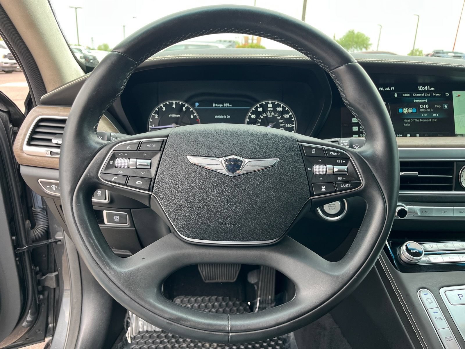 Used 2022 Genesis G90 5.0 Ultimate RWD image 18