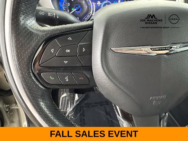 Used 2021 Chrysler Pacifica Limited w/ Uconnect Theater Family Group AWD/4WD image 39