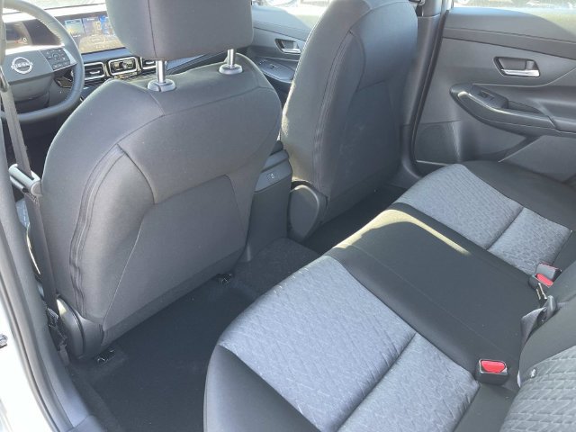 New 2026 Nissan Sentra SV w/ SV Convenience Package FWD image 17