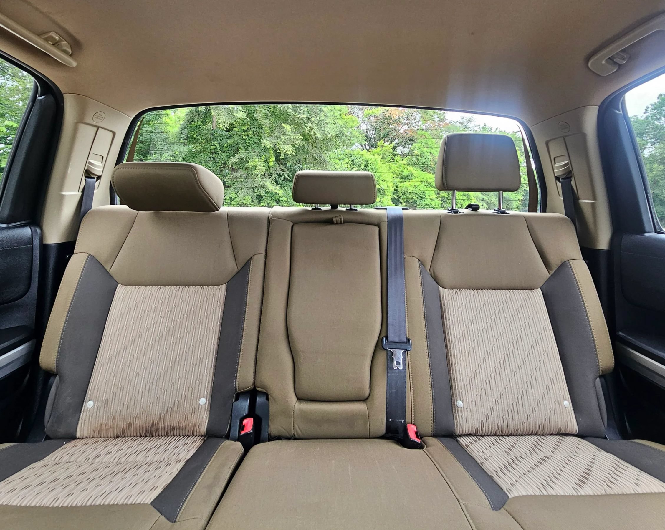 Used 2014 Toyota Tundra SR5 w/ SR5 Upgrade Package AWD/4WD image 16