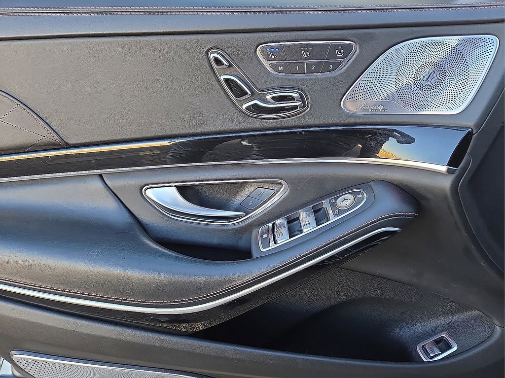 Used 2020 Mercedes-Benz Maybach S 650 image 21