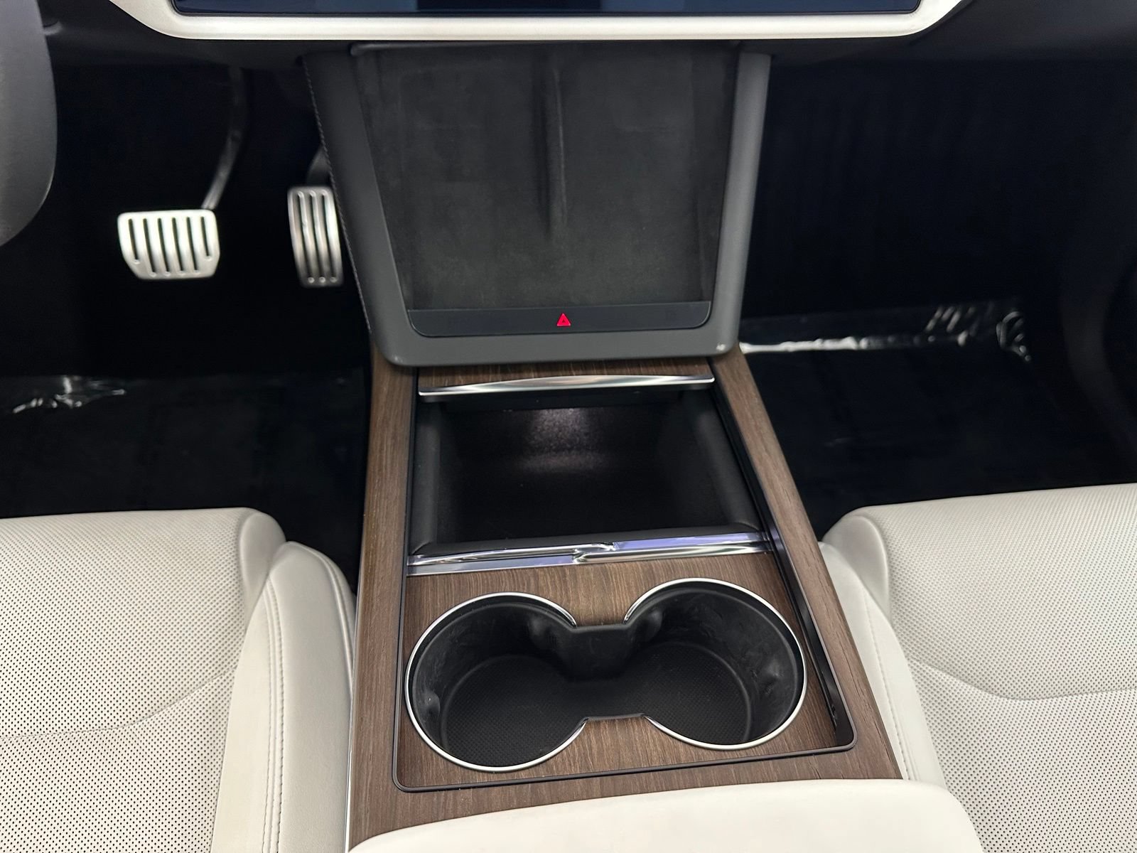 Used 2023 Tesla Model X AWD/4WD image 19