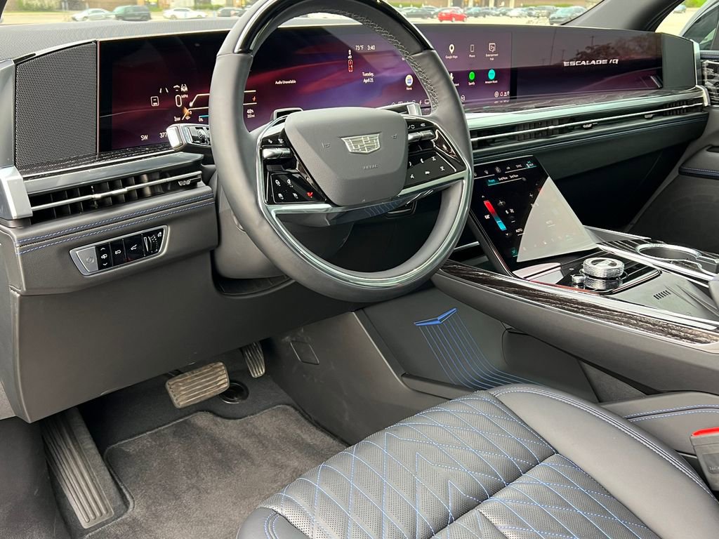 New 2026 Cadillac Escalade IQ Luxury 1 AWD/4WD image 18