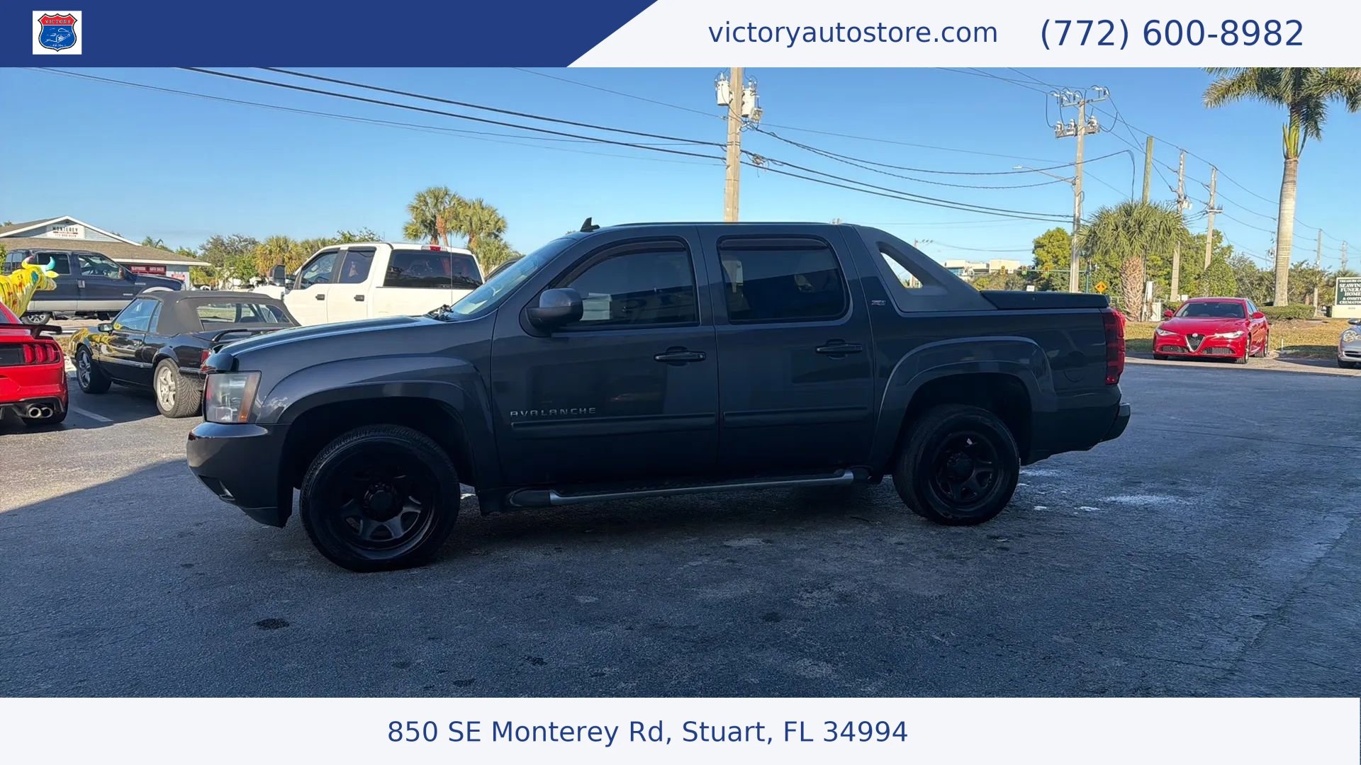 Used 2010 Chevrolet Avalanche LT w/ Suspension Package, Off-Road image 4