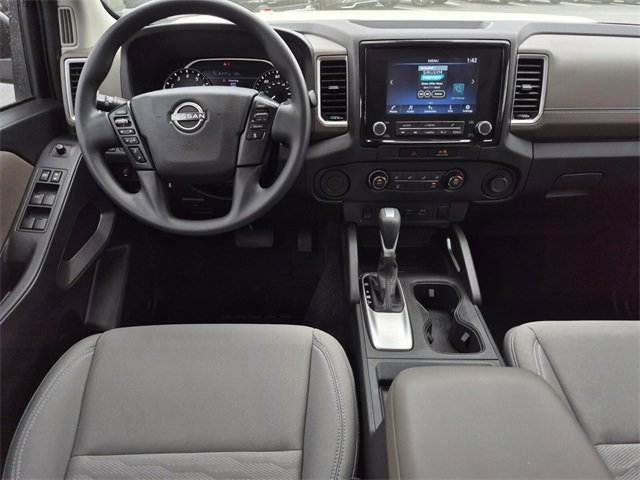 Used 2023 Nissan Frontier SV w/ Technology Package image 23
