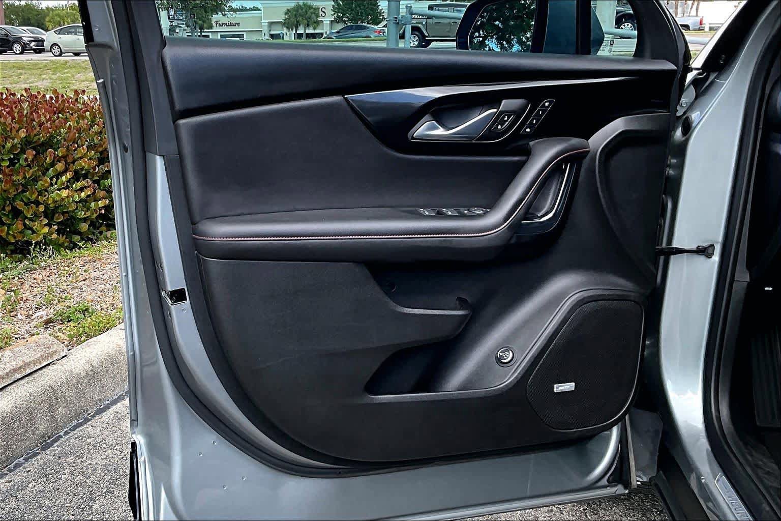 Used 2023 Chevrolet Blazer RS w/ Enhanced Convenience Package FWD image 26