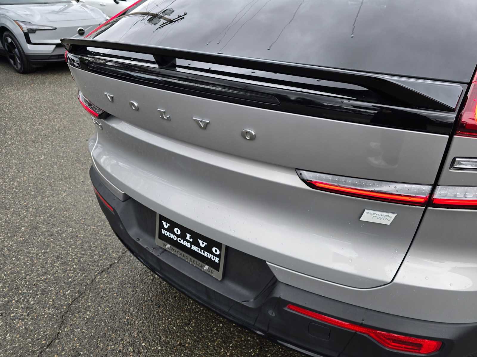 Certified 2023 Volvo C40 P8 Recharge Ultimate image 15