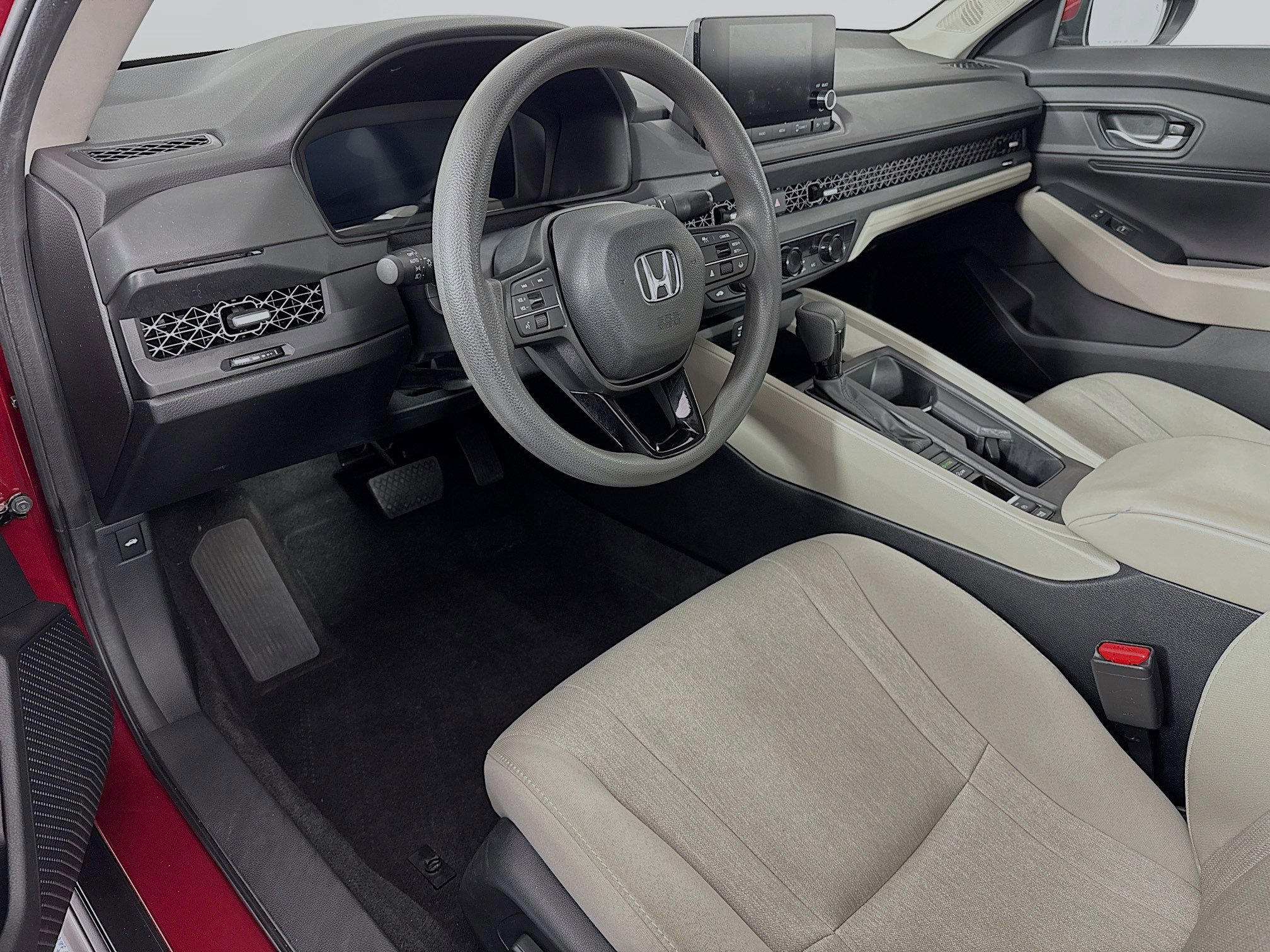 Certified 2024 Honda Accord EX image 9