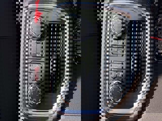 Used 2021 Chevrolet Silverado 1500 LT w/ Bed Protection Package image 17