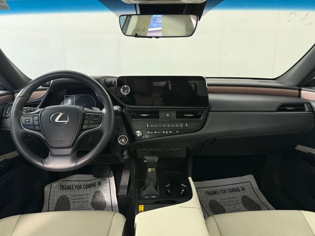 Certified 2025 Lexus ES 300h 300h w/ Premium Package image 25