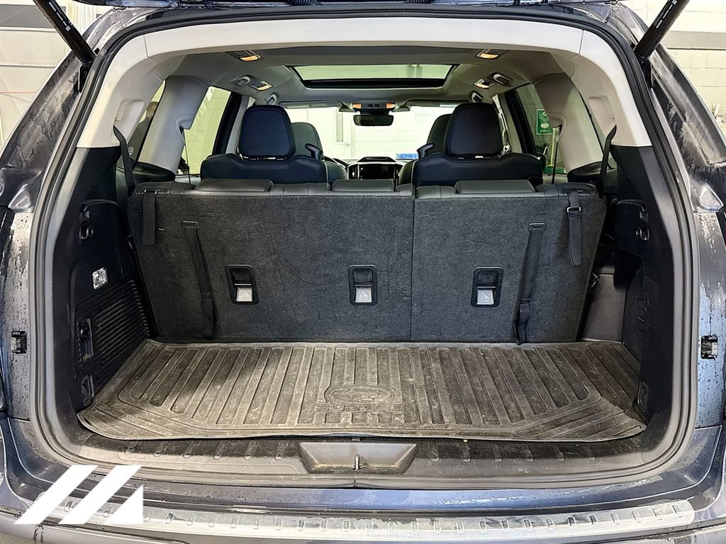 Used 2023 Subaru Ascent Limited w/ Technology Package image 29