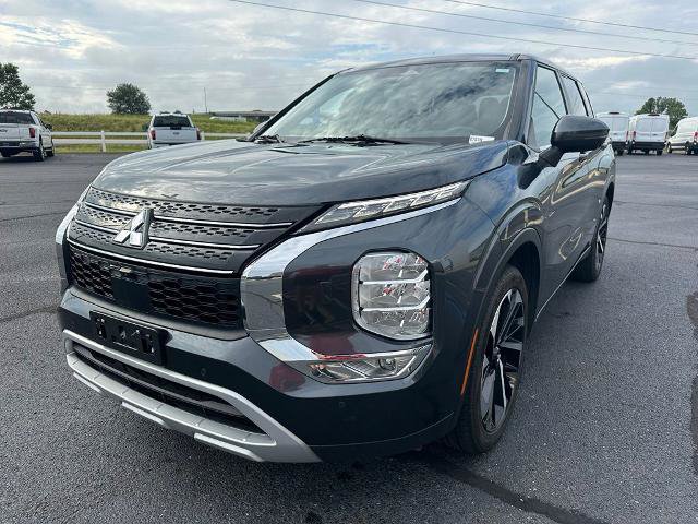 Used 2024 Mitsubishi Outlander SE AWD/4WD image 4