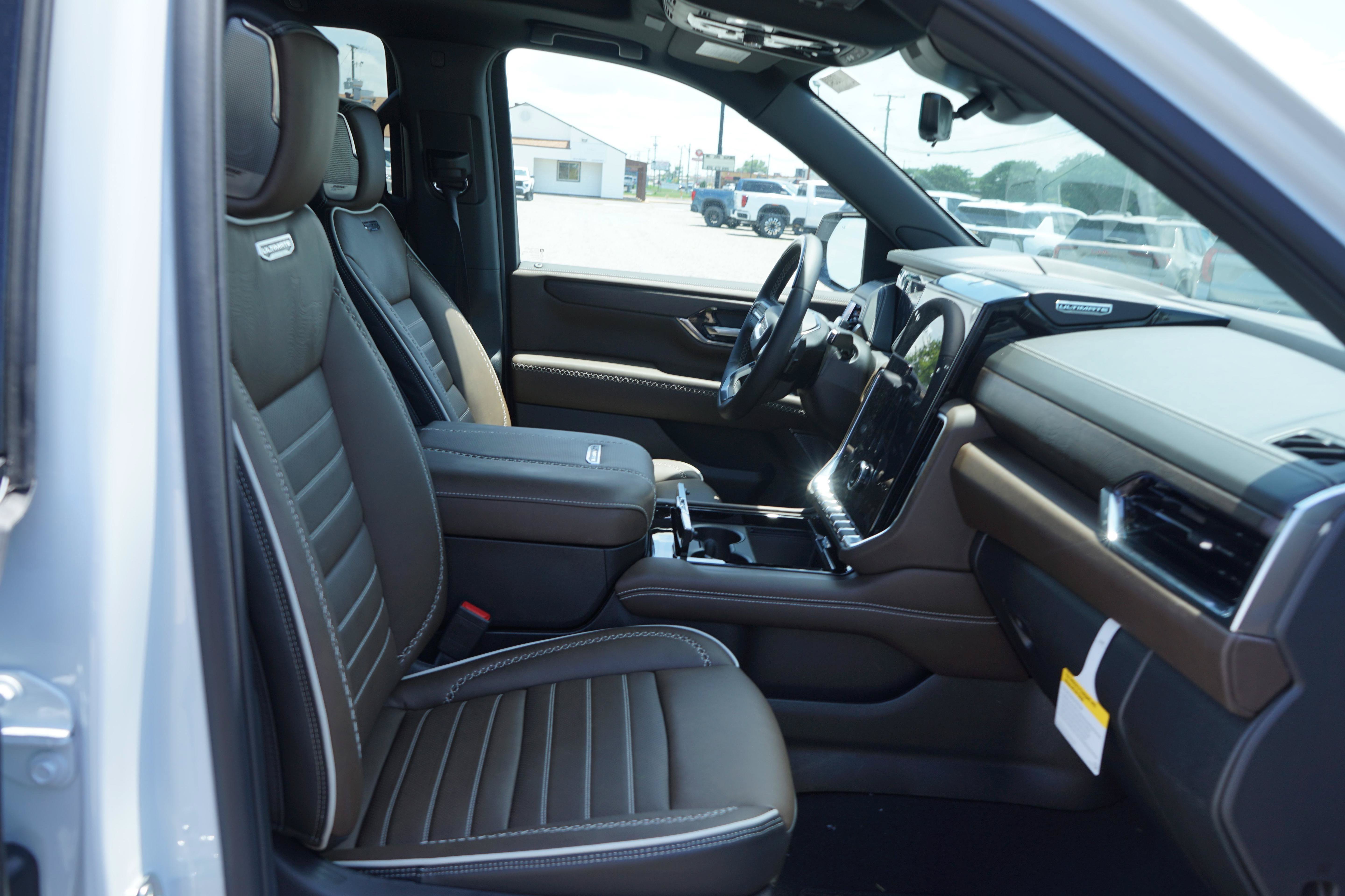 New 2026 GMC Yukon Denali Ultimate AWD/4WD image 79