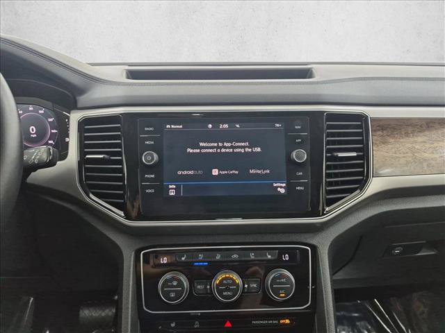 Used 2020 Volkswagen Atlas SEL R-Line AWD/4WD image 15