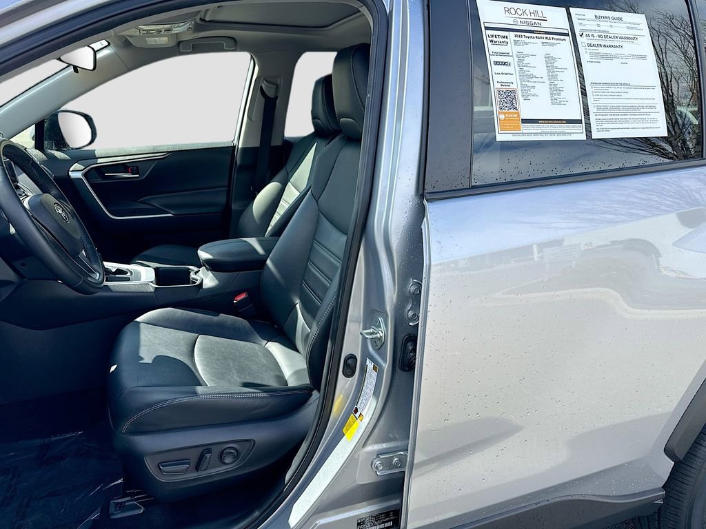 Used 2023 Toyota RAV4 XLE Premium image 19
