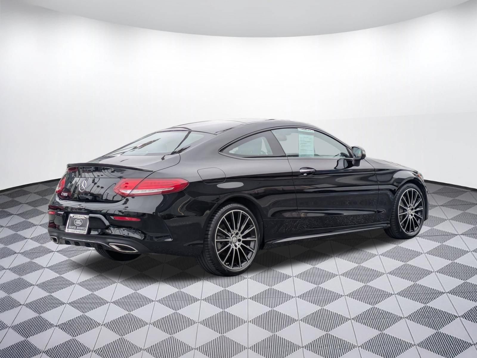 Used 2017 Mercedes-Benz C 300 Coupe image 5