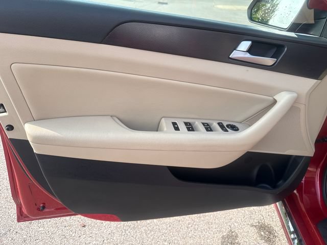 Used 2017 Hyundai Sonata Sport FWD image 9