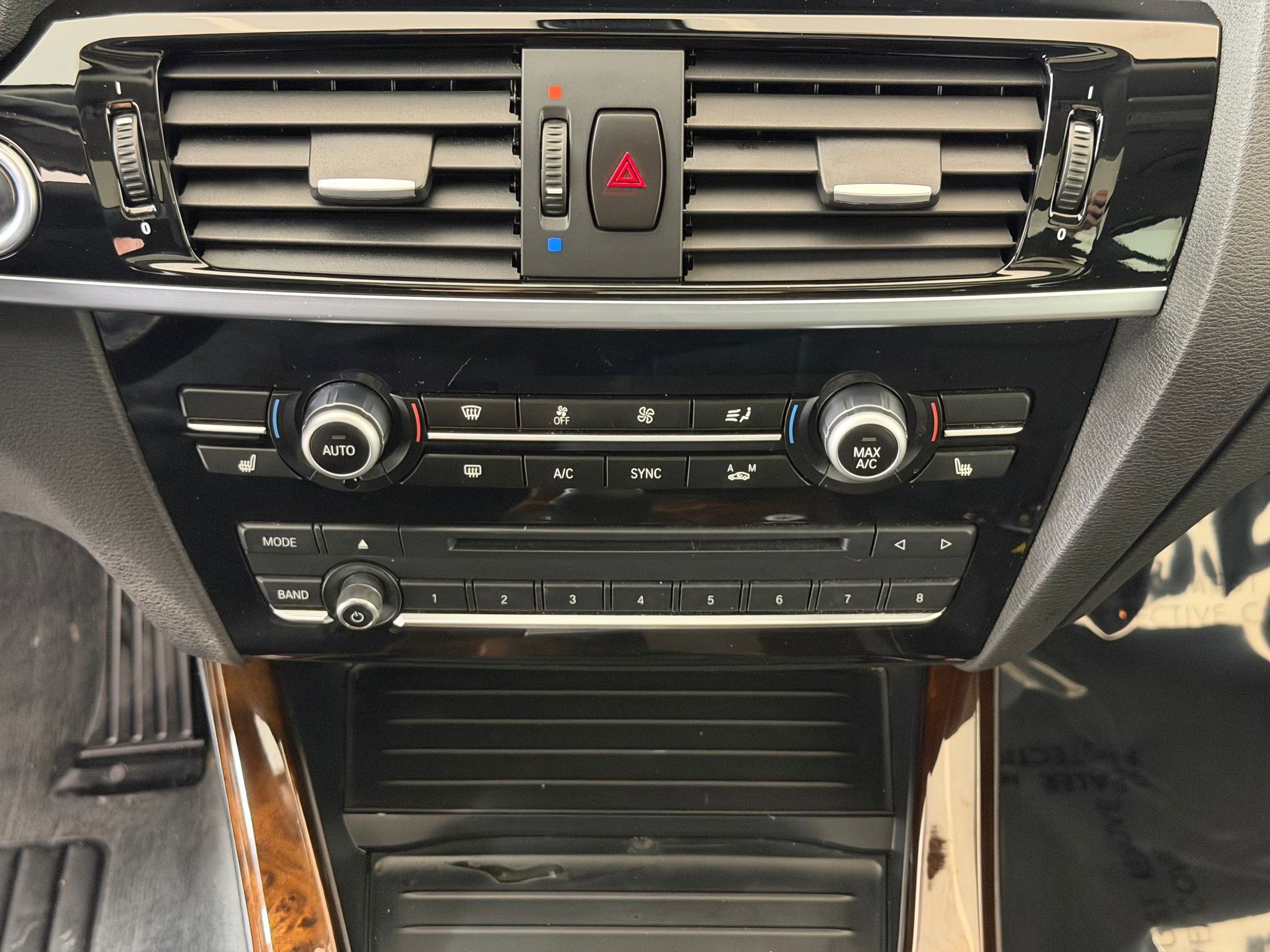 Used 2017 BMW X3 xDrive28i image 27