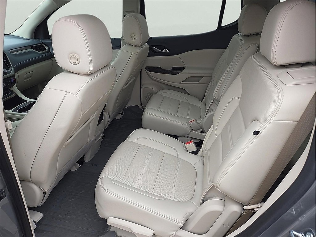 Used 2023 GMC Acadia Denali w/ Denali Ultimate Package image 10