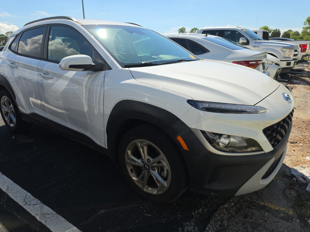 Used 2023 Hyundai Kona SEL w/ Cargo Package AWD/4WD image 2