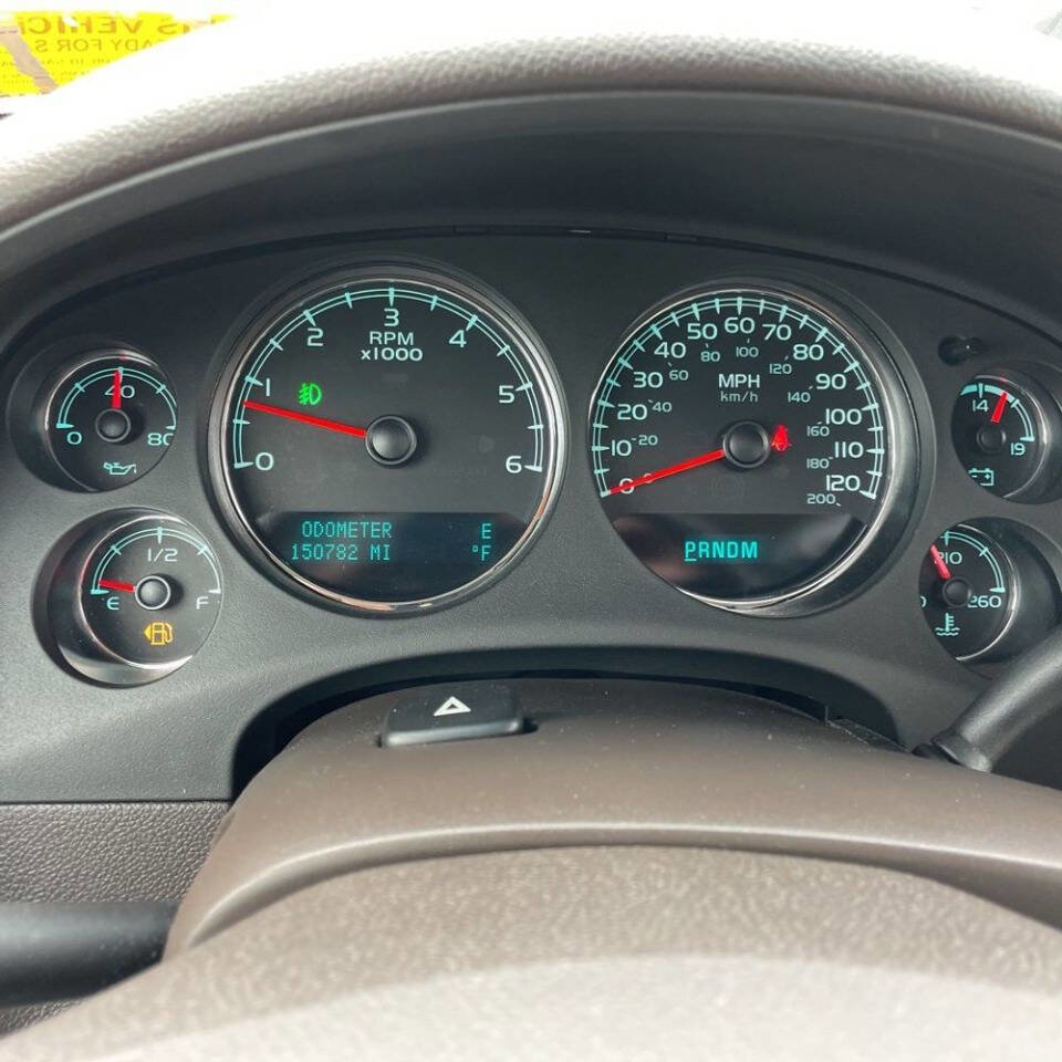 Used 2011 GMC Yukon XL Denali AWD/4WD image 23