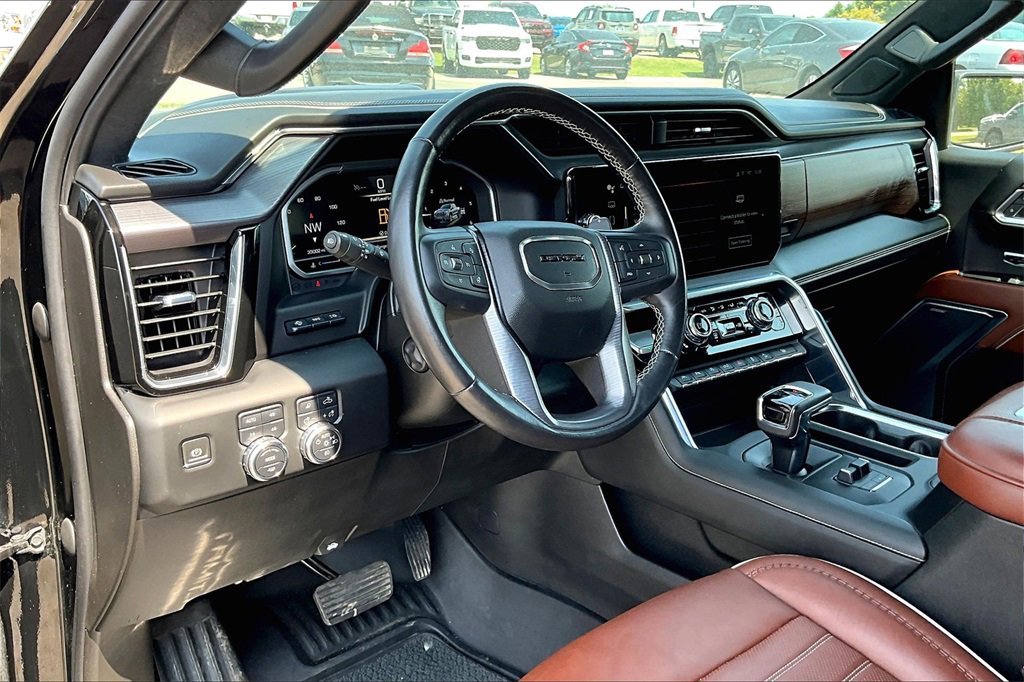 Used 2022 GMC Sierra 1500 Denali Ultimate image 10