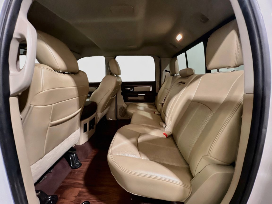Used 2018 RAM 3500 Laramie AWD/4WD image 18