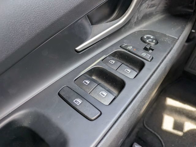 Used 2025 Hyundai Elantra SEL FWD image 20
