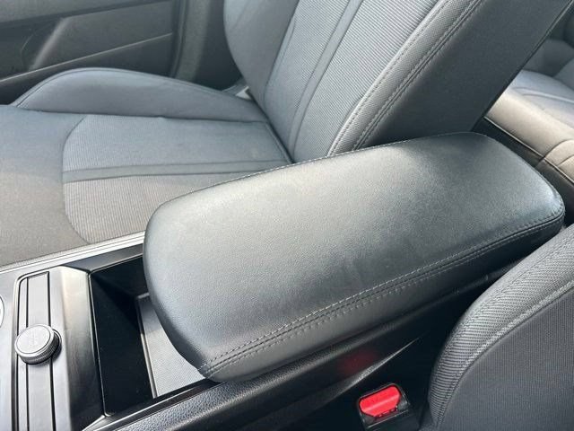 Used 2023 Kia K5 LXS FWD image 31