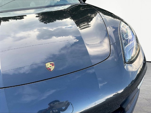 Used 2021 Porsche Panamera RWD image 33